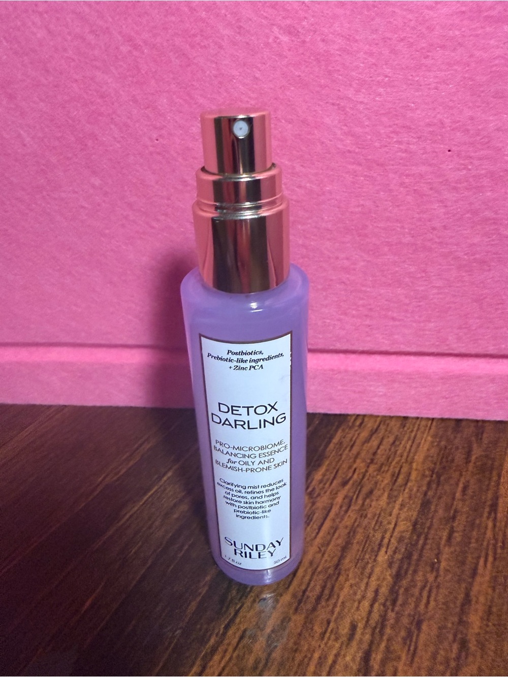 NEW-Sunday Riley Detox Darling Balancing Essence Mist for Oily and Blemish-prone